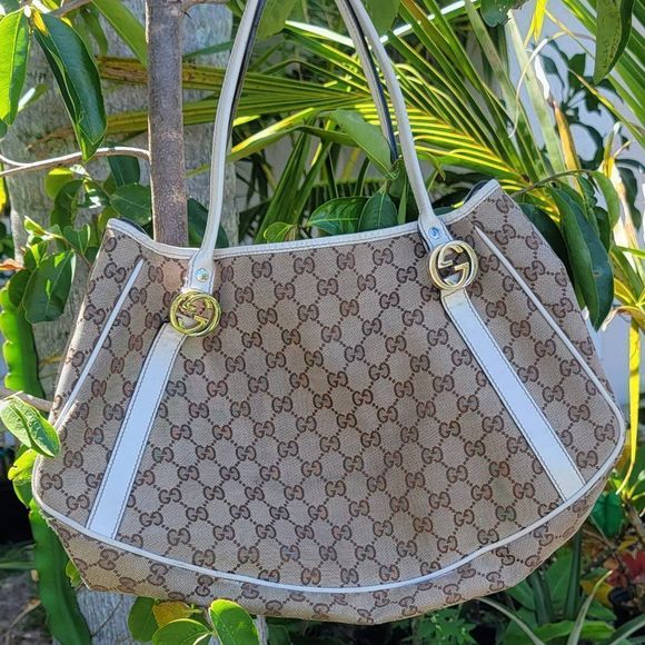 Authinticated Gucci Medium Twins Tote- Beige/Ivory Canvas- Monogrammed Canvas- - Picture 3 of 7